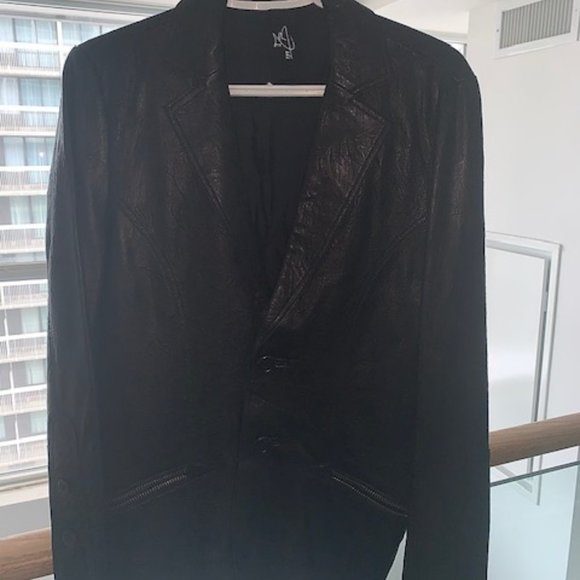 Black Leather Blazer Coat - Picture 9 of 10